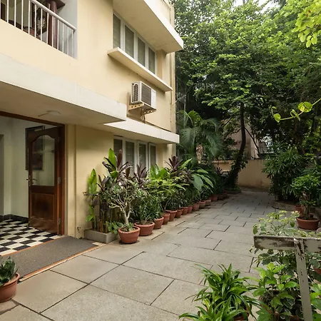 Hanu Reddy Residences Wallace Garden-2