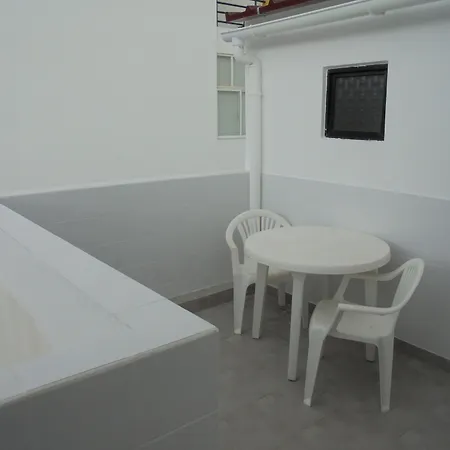 Lagos City Center Guest House & Hostel-2