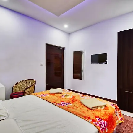 Rams Guest House Near Sree Chithra And Rcc-2