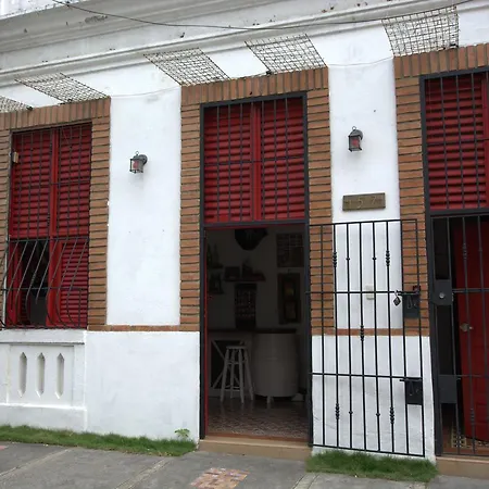La Puerta Roja Guest House-3