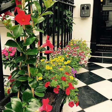 Surtees Hotel-2