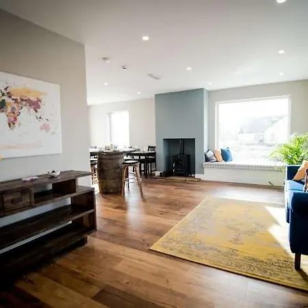 West Haven House-3