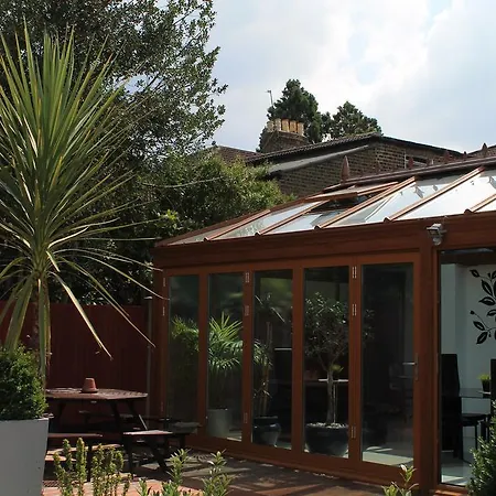 Skylark Guest House-2