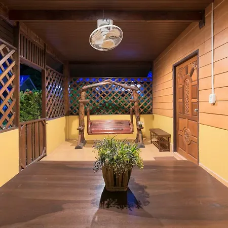 La Luna Italian Restaurant & Accommodation-2