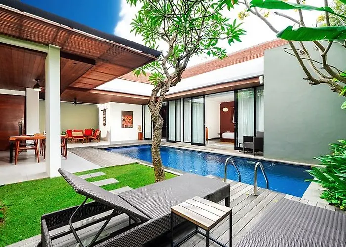 Luxury hotel only: Abia Villa Legian