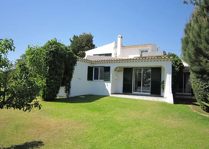 In Albufeira With Pool & Ocean Views