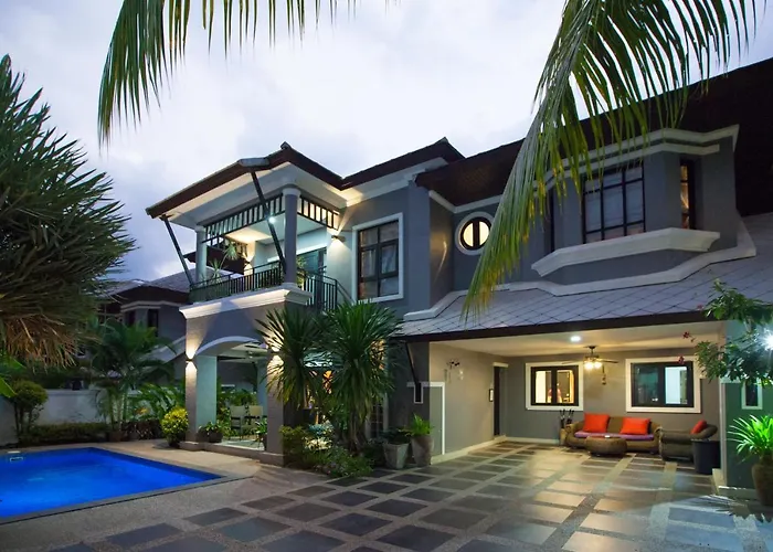 Baan Santhiya Private Pool Villas - Free Tuk-Tuk Service To The Beach!