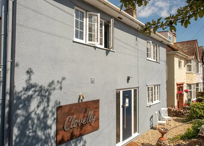 Clovelly Guest House