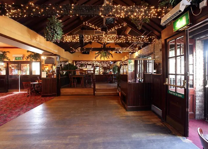 The Junction Hotel