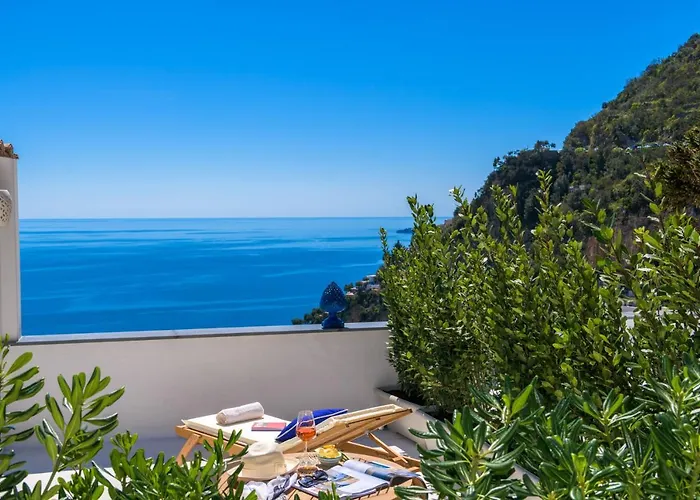 Pet Friendly hotel: Villa Fortuna