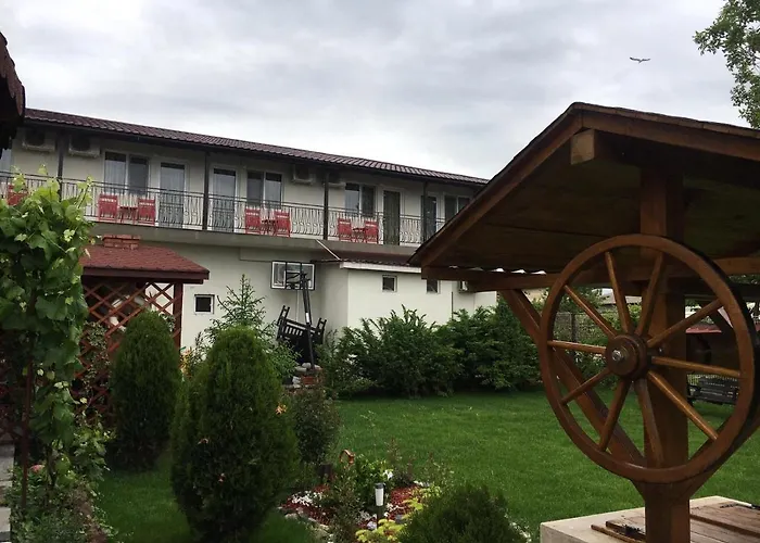 Strandhotel: Casa Ralu Costinesti