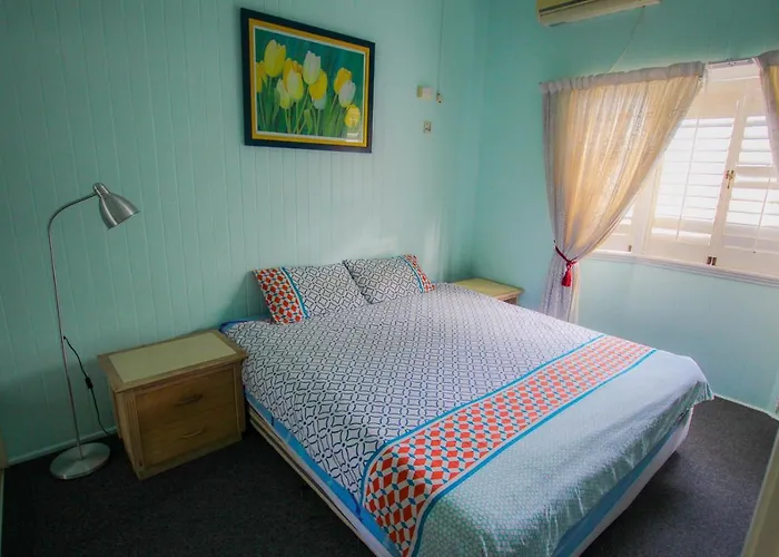 Cairns Sunshine Lodge