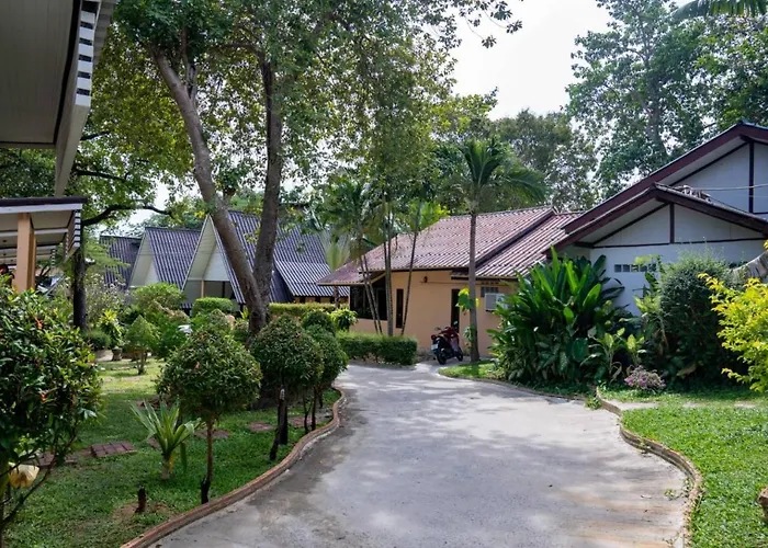 Tom Pizza Resort