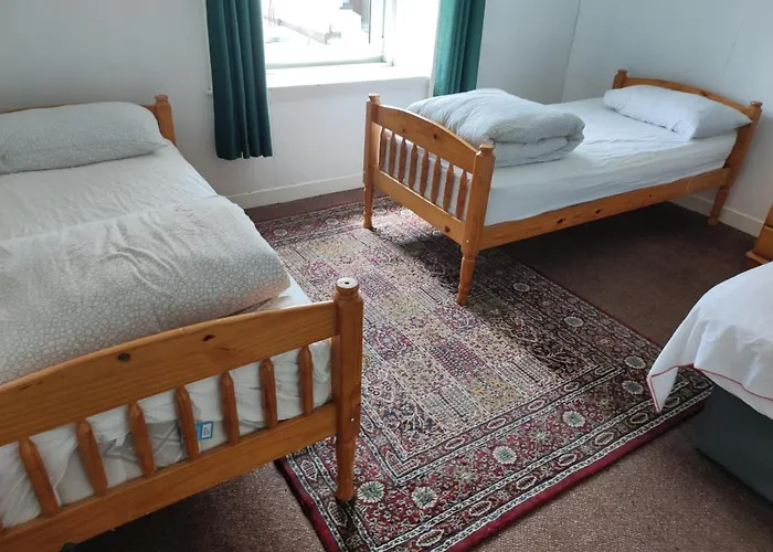 Boathouse Hostel