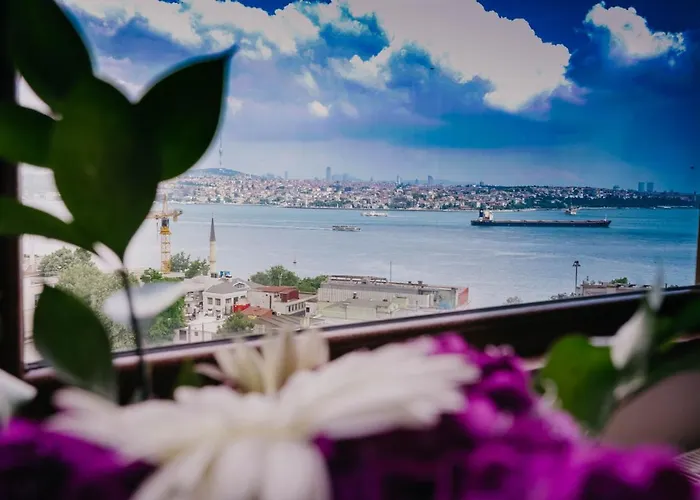 Wasserpark Hotel: Istanbul Galata Port Modern Suite & Apartments Taksim