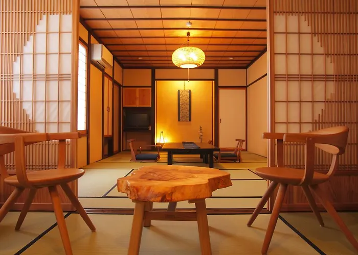 Luxury hotel only: Hanaougi Bettei Iiyama