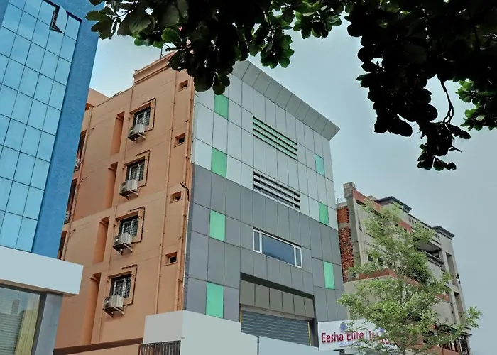 Cheap hotels Eesha Elite