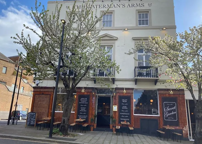 Waterman'S Arms
