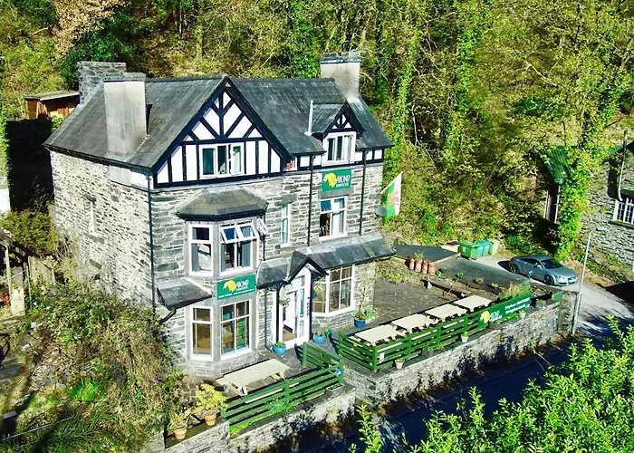 The Vagabond Bunkhouse