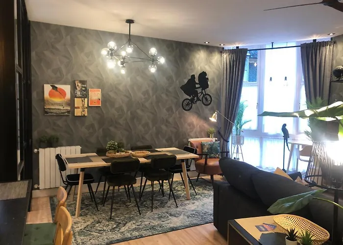 Pension Boutique Caravan Cinema