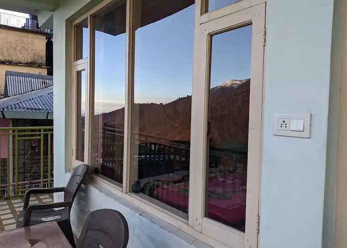 Golden View B&B