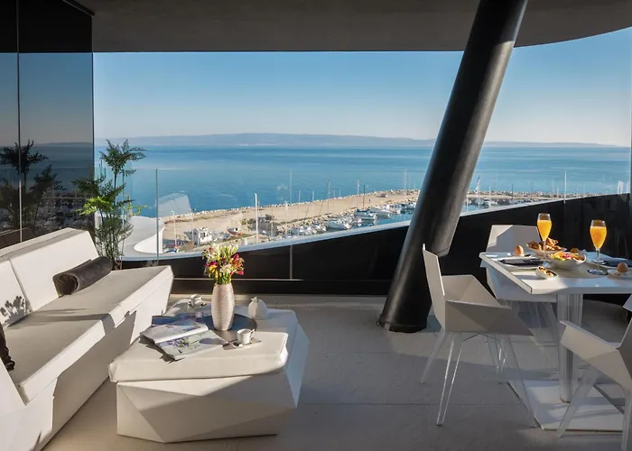 Posh Residence Luxury Suites