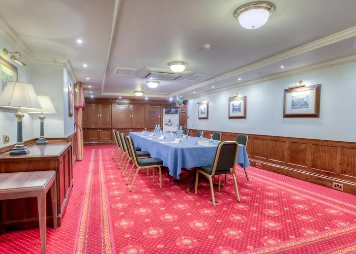 Mercure Stratford Upon Avon Shakespeare Hotel