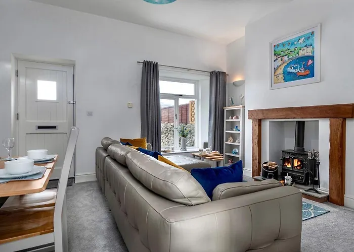 Bungalow rentals Great Orme Cottage - The Best Of Rural & Coast!