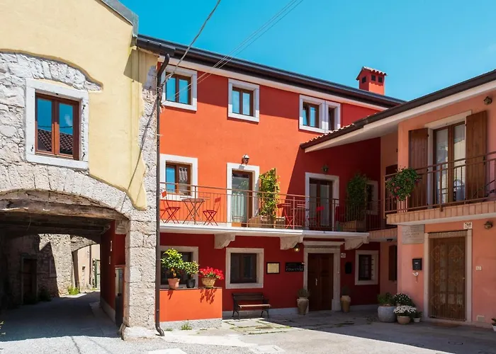 Crocevia - Locanda Carsica Contemporanea