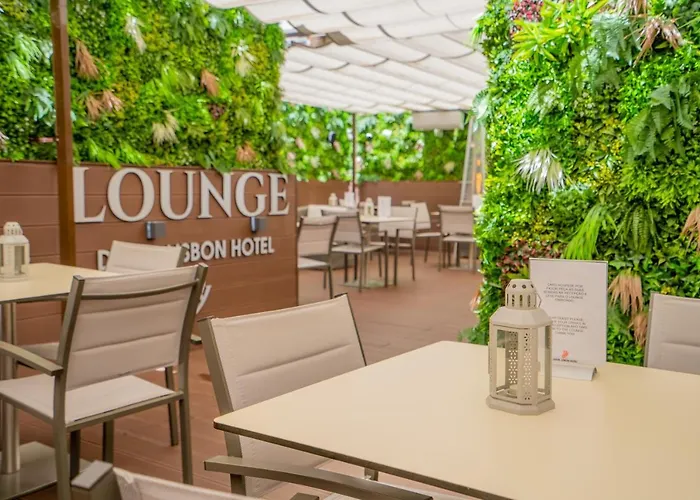 Dinya &Lounge Bar