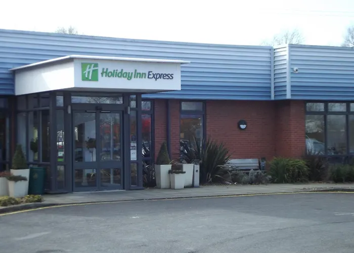 Family resorts Holiday Inn Express Preston South By Ihg
