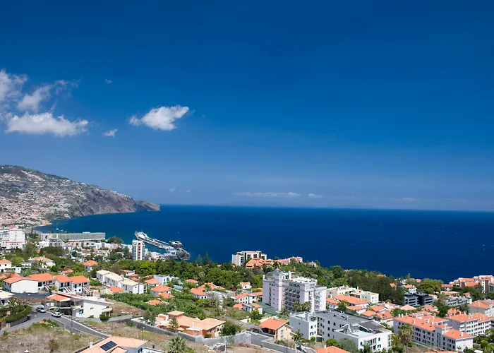 Hotels with tennis Madeira Panoramico