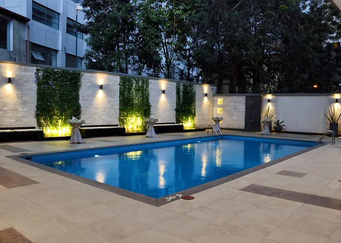 Hotels With Four Stars Zehneria