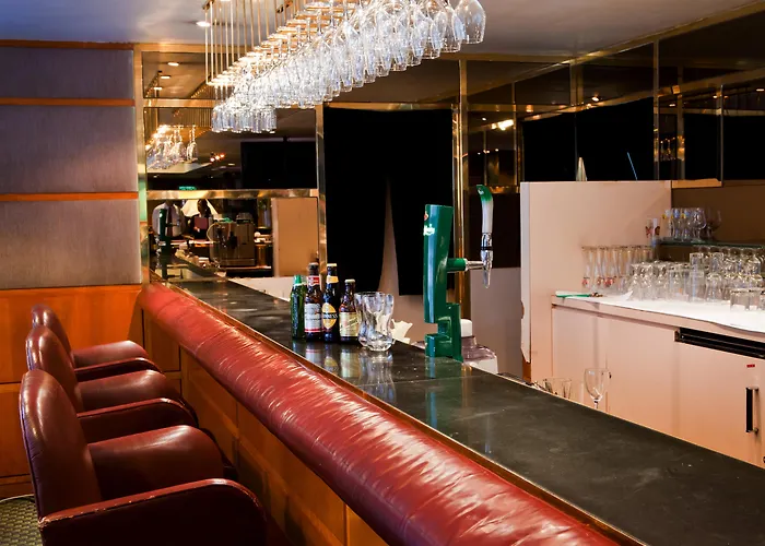 Hotels With Four Stars Kimberley
