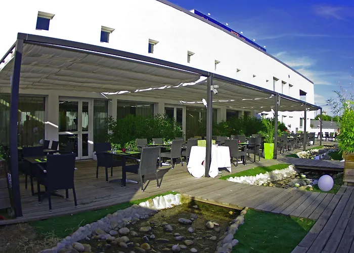 Hôtel accueillant les animaux: Campanile Montpellier Ouest - Croix D'Argent