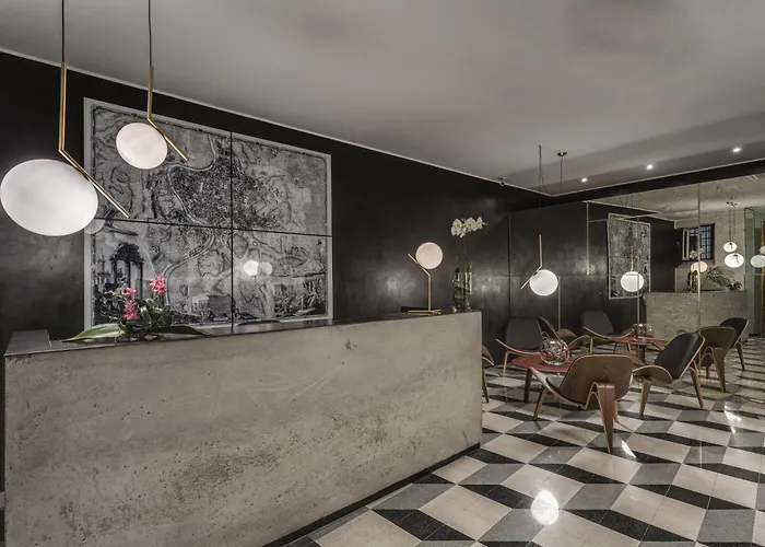Сity center hotels Navona Theatre