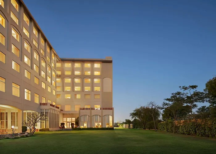 Best Selfcatering Ramada By Wyndham Jaipur Jaisinghpura