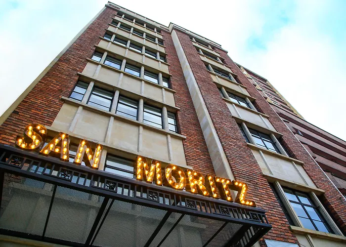 3 star hotel: Hotel Museo San Moritz