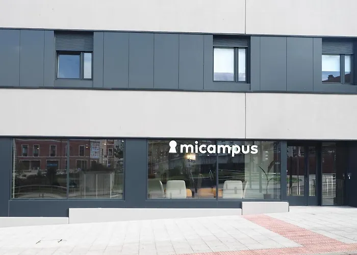 Micampus San Mamés Students