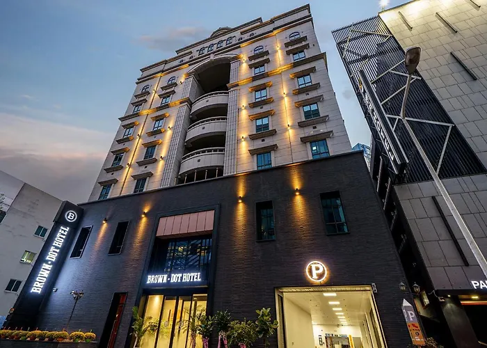Family Hotel: Browndot Hotel Sangmu