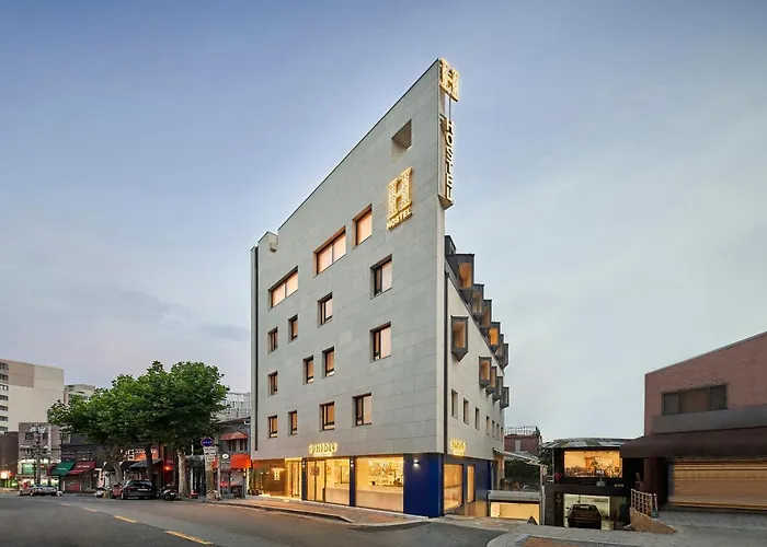 Hostel: H Hostel Itaewon