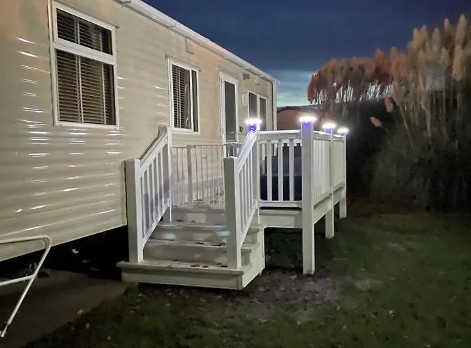 Holiday Home At Cherry Tree Holiday Park Burgh Castle Great Yarmouth Norfolk