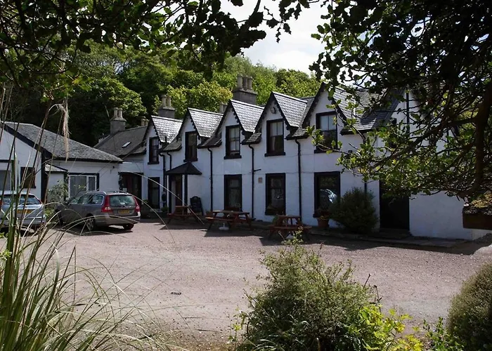 Bungalow rentals Gun Lodge