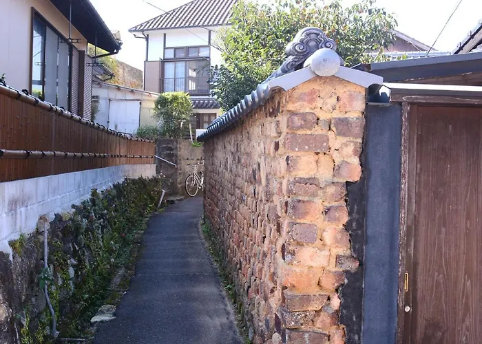 続異人館 Zoku Ijinkan Guest House