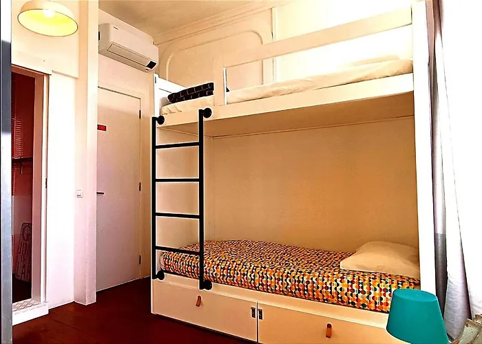 Aveiro Rossio Hostel