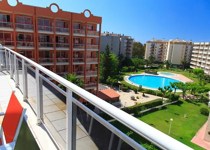 Uhc Ventura Park Apartments