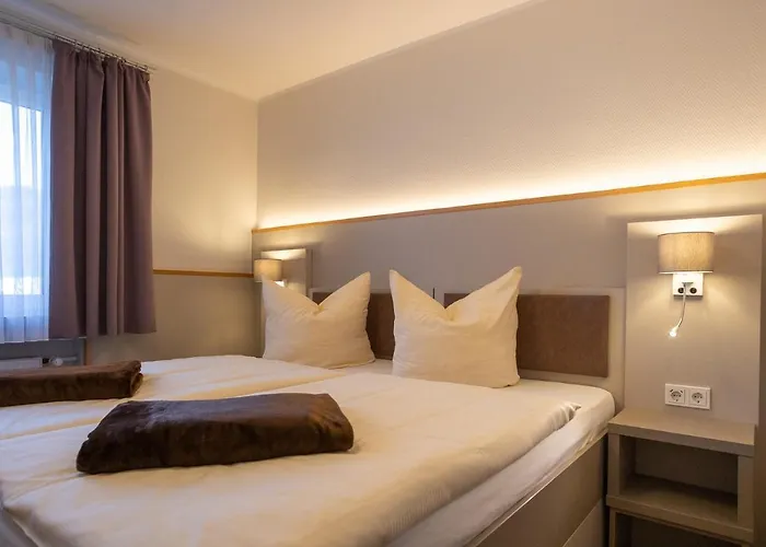 3-Sterne-Hotel: Stadt-gut-Hotel Siegboot