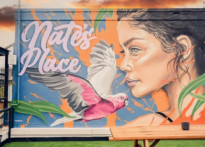 Nate'S Place Backpackers