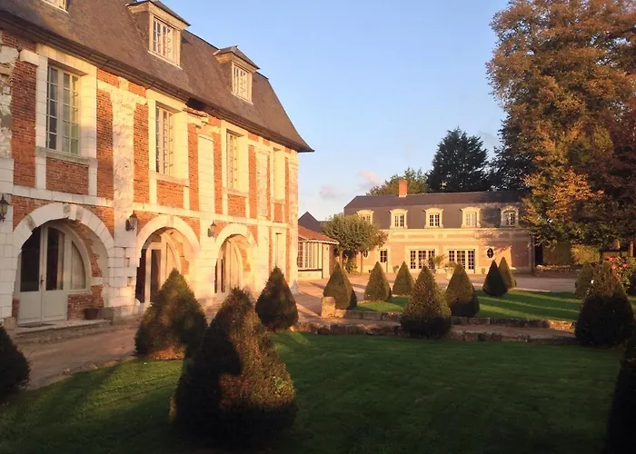Domaine De L'Orangerie Du Chateau De Motteville Chambres D'Hotes