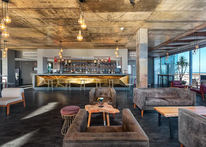 Ap Maria Nova Lounge - Adults Friendly